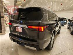 تويوتا سيكويا